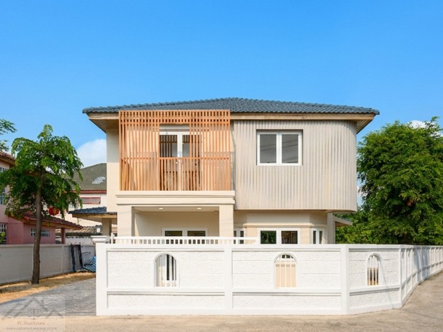 ประกาศฟรี! ซื้อ-ขาย-เช่า คอนโด บ้าน ทาวน์โฮม ที่ดิน และพื้นที่เชิงพาณิชย์ทั่วประเทศไทย ทุกทำเล ทุกงบประมาณ ไม่มีค่าใช้จ่าย ลงง่าย ขายไว เข้าถึงผู้ซื้อโดยตรง 2 510673pic1.jpg