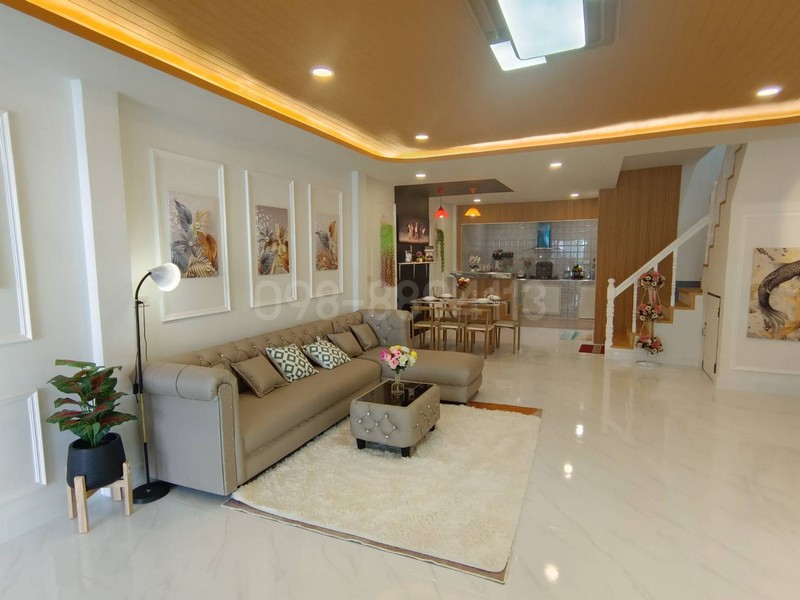 ประกาศฟรี! ซื้อ-ขาย-เช่า คอนโด บ้าน ทาวน์โฮม ที่ดิน และพื้นที่เชิงพาณิชย์ทั่วประเทศไทย ทุกทำเล ทุกงบประมาณ ไม่มีค่าใช้จ่าย ลงง่าย ขายไว เข้าถึงผู้ซื้อโดยตรง 4 318591pic3.jpg