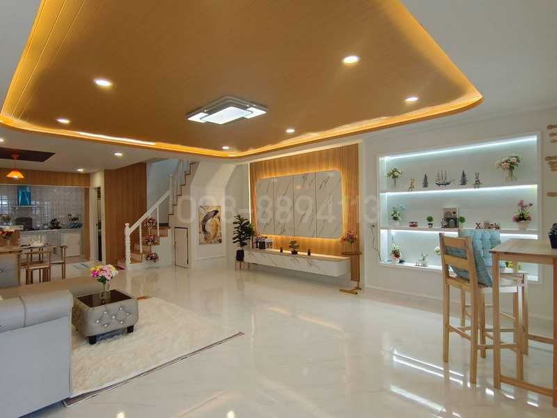 ประกาศฟรี! ซื้อ-ขาย-เช่า คอนโด บ้าน ทาวน์โฮม ที่ดิน และพื้นที่เชิงพาณิชย์ทั่วประเทศไทย ทุกทำเล ทุกงบประมาณ ไม่มีค่าใช้จ่าย ลงง่าย ขายไว เข้าถึงผู้ซื้อโดยตรง 5 318591pic4.jpg