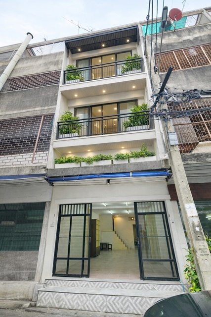 ประกาศฟรี! ซื้อ-ขาย-เช่า คอนโด บ้าน ทาวน์โฮม ที่ดิน และพื้นที่เชิงพาณิชย์ทั่วประเทศไทย ทุกทำเล ทุกงบประมาณ ไม่มีค่าใช้จ่าย ลงง่าย ขายไว เข้าถึงผู้ซื้อโดยตรง 2 261274pic1.jpg