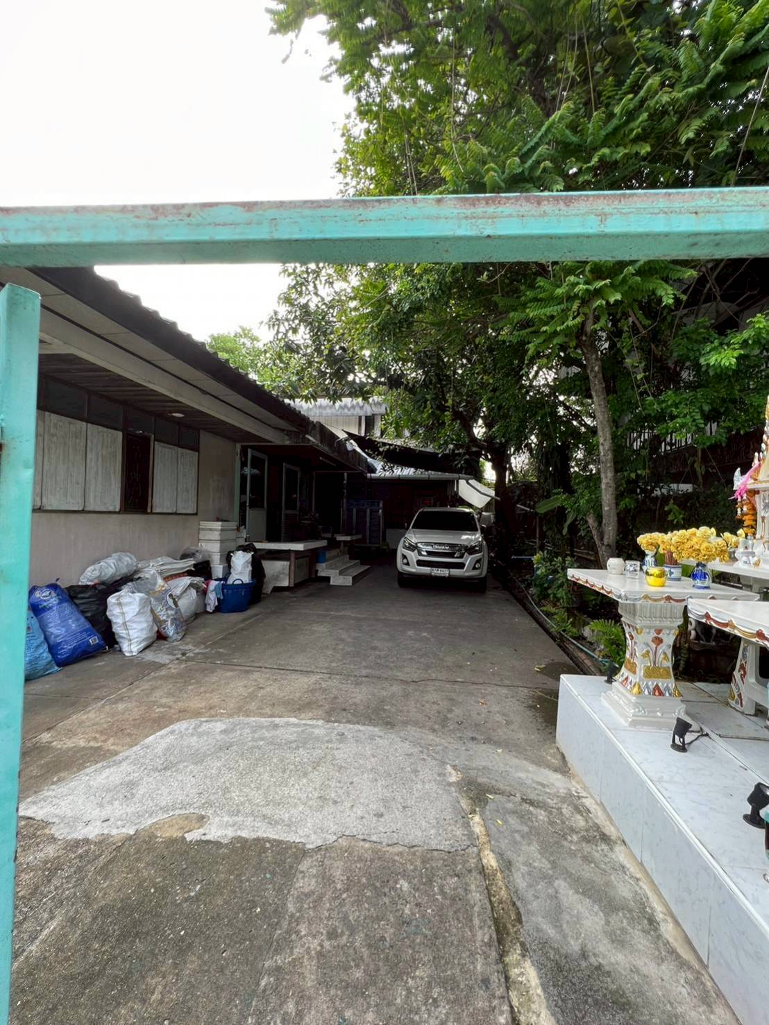 ประกาศฟรี! ซื้อ-ขาย-เช่า คอนโด บ้าน ทาวน์โฮม ที่ดิน และพื้นที่เชิงพาณิชย์ทั่วประเทศไทย ทุกทำเล ทุกงบประมาณ ไม่มีค่าใช้จ่าย ลงง่าย ขายไว เข้าถึงผู้ซื้อโดยตรง 5 318607pic4.jpg