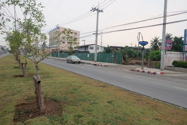 ประกาศฟรี! ซื้อ-ขาย-เช่า คอนโด บ้าน ทาวน์โฮม ที่ดิน และพื้นที่เชิงพาณิชย์ทั่วประเทศไทย ทุกทำเล ทุกงบประมาณ ไม่มีค่าใช้จ่าย ลงง่าย ขายไว เข้าถึงผู้ซื้อโดยตรง 5 305757pic4.jpg