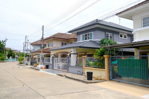 ประกาศฟรี! ซื้อ-ขาย-เช่า คอนโด บ้าน ทาวน์โฮม ที่ดิน และพื้นที่เชิงพาณิชย์ทั่วประเทศไทย ทุกทำเล ทุกงบประมาณ ไม่มีค่าใช้จ่าย ลงง่าย ขายไว เข้าถึงผู้ซื้อโดยตรง 2 305362pic1.jpg