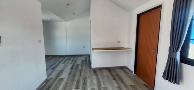 ประกาศฟรี! ซื้อ-ขาย-เช่า คอนโด บ้าน ทาวน์โฮม ที่ดิน และพื้นที่เชิงพาณิชย์ทั่วประเทศไทย ทุกทำเล ทุกงบประมาณ ไม่มีค่าใช้จ่าย ลงง่าย ขายไว เข้าถึงผู้ซื้อโดยตรง 5 260930pic4.jpg