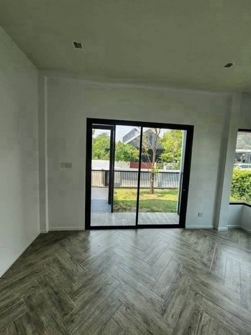 ประกาศฟรี! ซื้อ-ขาย-เช่า คอนโด บ้าน ทาวน์โฮม ที่ดิน และพื้นที่เชิงพาณิชย์ทั่วประเทศไทย ทุกทำเล ทุกงบประมาณ ไม่มีค่าใช้จ่าย ลงง่าย ขายไว เข้าถึงผู้ซื้อโดยตรง 3 261881pic2.jpg