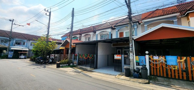 ประกาศฟรี! ซื้อ-ขาย-เช่า คอนโด บ้าน ทาวน์โฮม ที่ดิน และพื้นที่เชิงพาณิชย์ทั่วประเทศไทย ทุกทำเล ทุกงบประมาณ ไม่มีค่าใช้จ่าย ลงง่าย ขายไว เข้าถึงผู้ซื้อโดยตรง 4 252990pic3.jpg