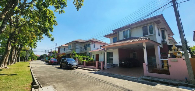 ประกาศฟรี! ซื้อ-ขาย-เช่า คอนโด บ้าน ทาวน์โฮม ที่ดิน และพื้นที่เชิงพาณิชย์ทั่วประเทศไทย ทุกทำเล ทุกงบประมาณ ไม่มีค่าใช้จ่าย ลงง่าย ขายไว เข้าถึงผู้ซื้อโดยตรง 2 185832pic1.jpg