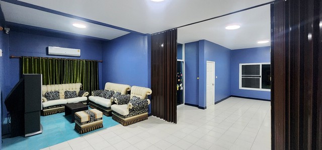 ประกาศฟรี! ซื้อ-ขาย-เช่า คอนโด บ้าน ทาวน์โฮม ที่ดิน และพื้นที่เชิงพาณิชย์ทั่วประเทศไทย ทุกทำเล ทุกงบประมาณ ไม่มีค่าใช้จ่าย ลงง่าย ขายไว เข้าถึงผู้ซื้อโดยตรง 4 174162pic3.jpg