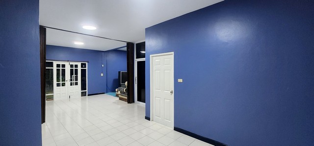 ประกาศฟรี! ซื้อ-ขาย-เช่า คอนโด บ้าน ทาวน์โฮม ที่ดิน และพื้นที่เชิงพาณิชย์ทั่วประเทศไทย ทุกทำเล ทุกงบประมาณ ไม่มีค่าใช้จ่าย ลงง่าย ขายไว เข้าถึงผู้ซื้อโดยตรง 5 174162pic4.jpg