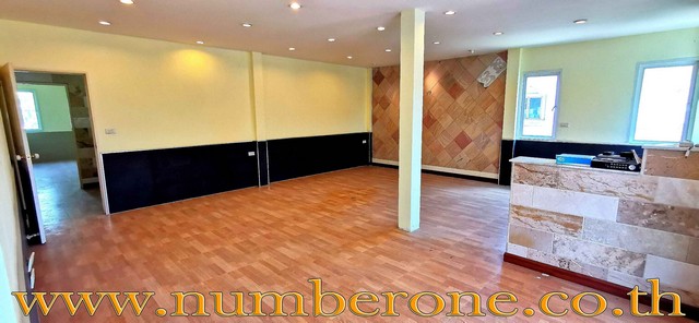 ประกาศฟรี! ซื้อ-ขาย-เช่า คอนโด บ้าน ทาวน์โฮม ที่ดิน และพื้นที่เชิงพาณิชย์ทั่วประเทศไทย ทุกทำเล ทุกงบประมาณ ไม่มีค่าใช้จ่าย ลงง่าย ขายไว เข้าถึงผู้ซื้อโดยตรง 5 167141pic4.jpg