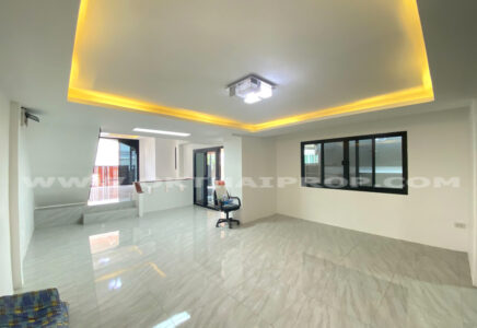 ประกาศฟรี! ซื้อ-ขาย-เช่า คอนโด บ้าน ทาวน์โฮม ที่ดิน และพื้นที่เชิงพาณิชย์ทั่วประเทศไทย ทุกทำเล ทุกงบประมาณ ไม่มีค่าใช้จ่าย ลงง่าย ขายไว เข้าถึงผู้ซื้อโดยตรง 3 164550pic2.jpg