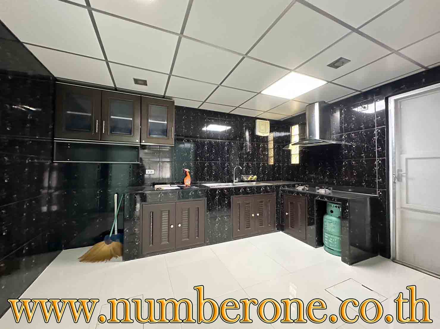 ประกาศฟรี! ซื้อ-ขาย-เช่า คอนโด บ้าน ทาวน์โฮม ที่ดิน และพื้นที่เชิงพาณิชย์ทั่วประเทศไทย ทุกทำเล ทุกงบประมาณ ไม่มีค่าใช้จ่าย ลงง่าย ขายไว เข้าถึงผู้ซื้อโดยตรง 5 158647pic4.jpg