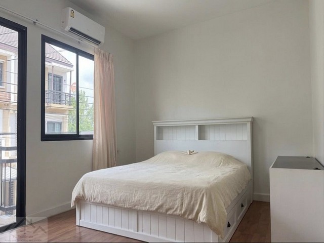 ประกาศฟรี! ซื้อ-ขาย-เช่า คอนโด บ้าน ทาวน์โฮม ที่ดิน และพื้นที่เชิงพาณิชย์ทั่วประเทศไทย ทุกทำเล ทุกงบประมาณ ไม่มีค่าใช้จ่าย ลงง่าย ขายไว เข้าถึงผู้ซื้อโดยตรง 5 521194pic4.jpg