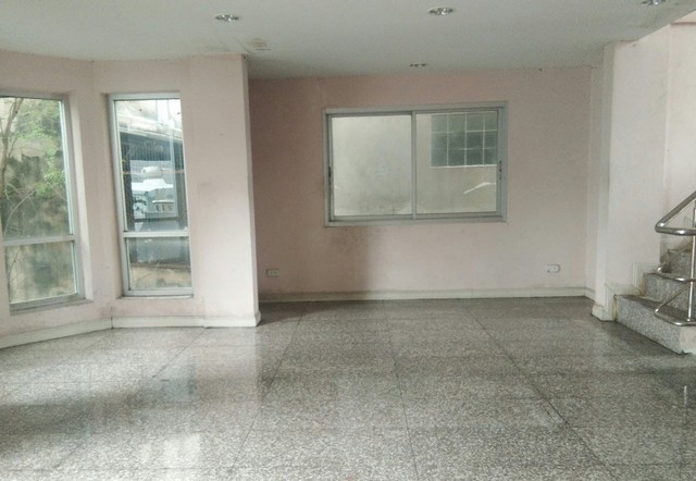 ประกาศฟรี! ซื้อ-ขาย-เช่า คอนโด บ้าน ทาวน์โฮม ที่ดิน และพื้นที่เชิงพาณิชย์ทั่วประเทศไทย ทุกทำเล ทุกงบประมาณ ไม่มีค่าใช้จ่าย ลงง่าย ขายไว เข้าถึงผู้ซื้อโดยตรง 4 261036pic3.jpg