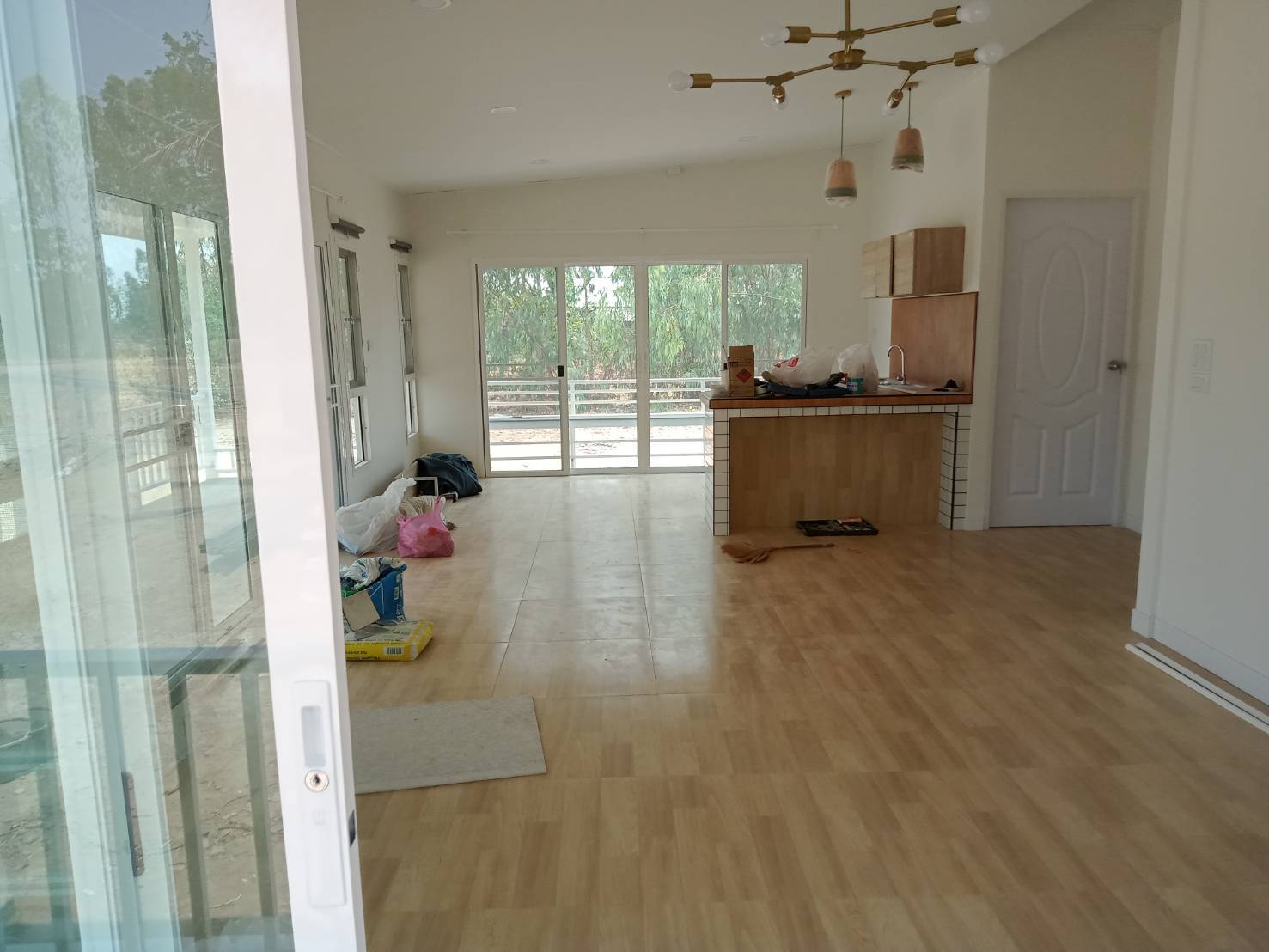 ประกาศฟรี! ซื้อ-ขาย-เช่า คอนโด บ้าน ทาวน์โฮม ที่ดิน และพื้นที่เชิงพาณิชย์ทั่วประเทศไทย ทุกทำเล ทุกงบประมาณ ไม่มีค่าใช้จ่าย ลงง่าย ขายไว เข้าถึงผู้ซื้อโดยตรง 4 318634pic3.jpg