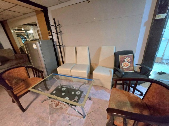 ประกาศฟรี! ซื้อ-ขาย-เช่า คอนโด บ้าน ทาวน์โฮม ที่ดิน และพื้นที่เชิงพาณิชย์ทั่วประเทศไทย ทุกทำเล ทุกงบประมาณ ไม่มีค่าใช้จ่าย ลงง่าย ขายไว เข้าถึงผู้ซื้อโดยตรง 4 318639pic3.jpg