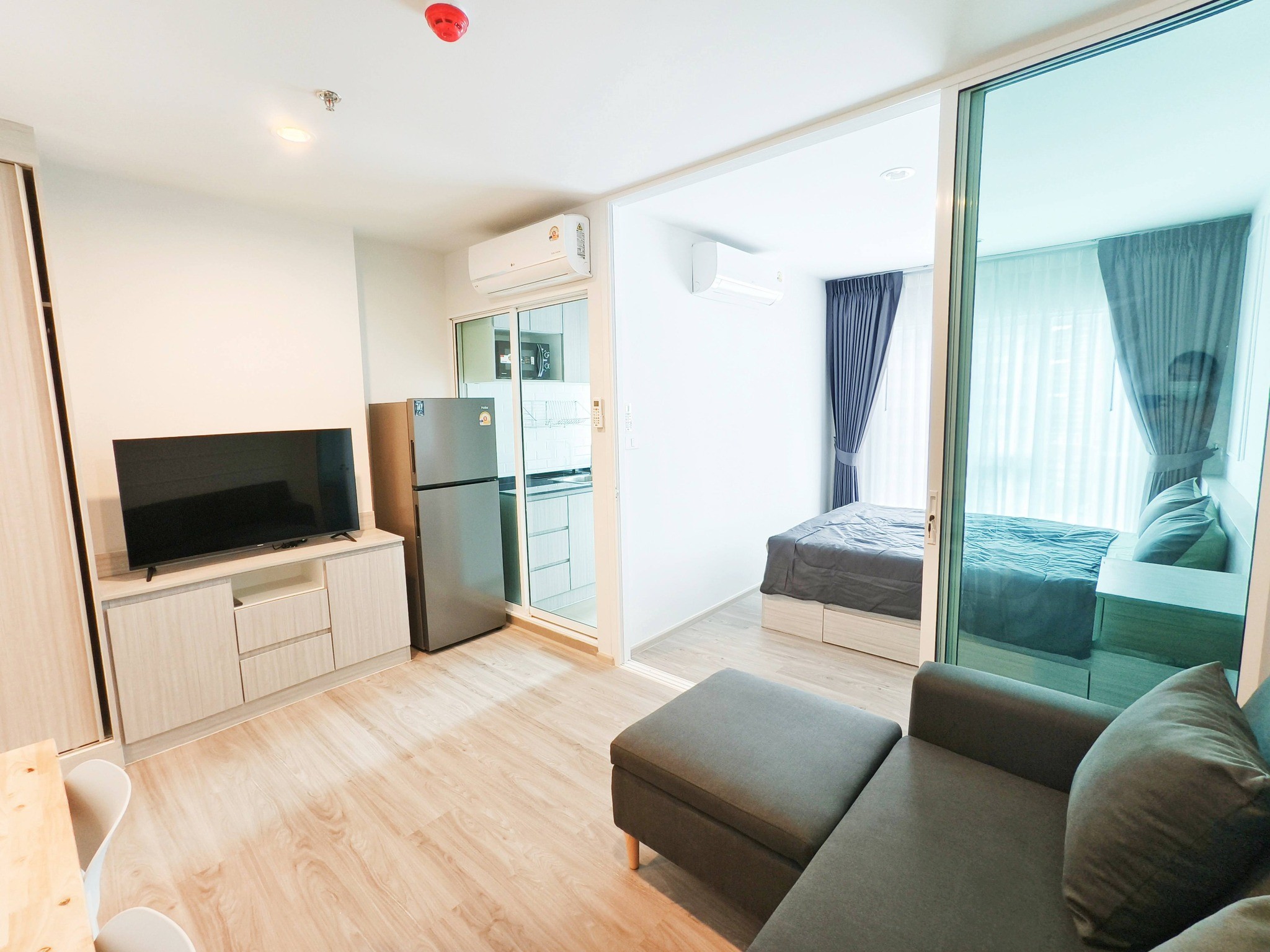 ประกาศฟรี! ซื้อ-ขาย-เช่า คอนโด บ้าน ทาวน์โฮม ที่ดิน และพื้นที่เชิงพาณิชย์ทั่วประเทศไทย ทุกทำเล ทุกงบประมาณ ไม่มีค่าใช้จ่าย ลงง่าย ขายไว เข้าถึงผู้ซื้อโดยตรง 5 520959pic4.jpg