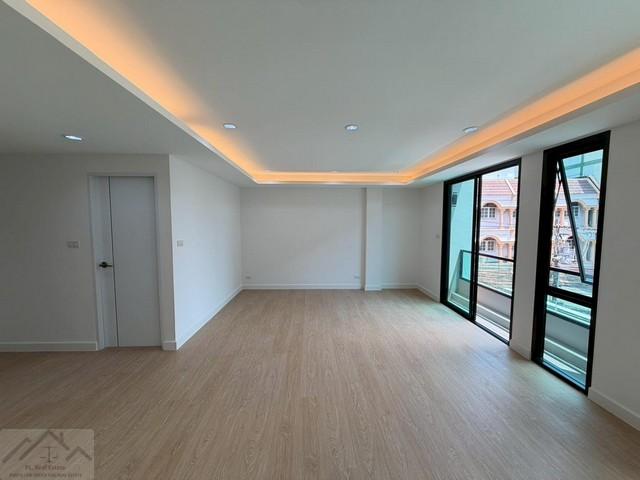 ประกาศฟรี! ซื้อ-ขาย-เช่า คอนโด บ้าน ทาวน์โฮม ที่ดิน และพื้นที่เชิงพาณิชย์ทั่วประเทศไทย ทุกทำเล ทุกงบประมาณ ไม่มีค่าใช้จ่าย ลงง่าย ขายไว เข้าถึงผู้ซื้อโดยตรง 4 521056pic3.jpg