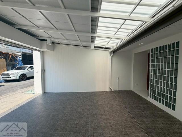 ประกาศฟรี! ซื้อ-ขาย-เช่า คอนโด บ้าน ทาวน์โฮม ที่ดิน และพื้นที่เชิงพาณิชย์ทั่วประเทศไทย ทุกทำเล ทุกงบประมาณ ไม่มีค่าใช้จ่าย ลงง่าย ขายไว เข้าถึงผู้ซื้อโดยตรง 3 521055pic2.jpg