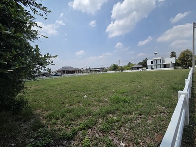 ประกาศฟรี! ซื้อ-ขาย-เช่า คอนโด บ้าน ทาวน์โฮม ที่ดิน และพื้นที่เชิงพาณิชย์ทั่วประเทศไทย ทุกทำเล ทุกงบประมาณ ไม่มีค่าใช้จ่าย ลงง่าย ขายไว เข้าถึงผู้ซื้อโดยตรง 4 521031pic3.jpg