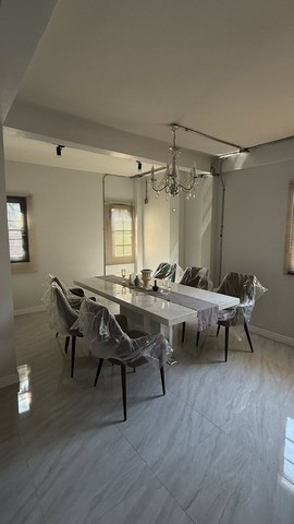 ประกาศฟรี! ซื้อ-ขาย-เช่า คอนโด บ้าน ทาวน์โฮม ที่ดิน และพื้นที่เชิงพาณิชย์ทั่วประเทศไทย ทุกทำเล ทุกงบประมาณ ไม่มีค่าใช้จ่าย ลงง่าย ขายไว เข้าถึงผู้ซื้อโดยตรง 2 521364pic1.jpg