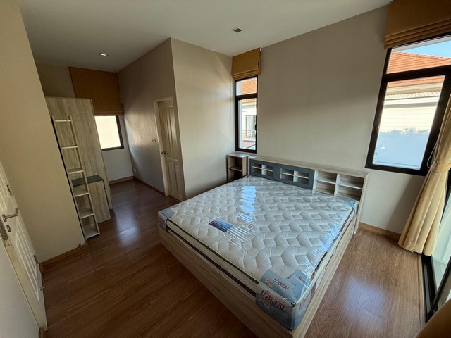 ประกาศฟรี! ซื้อ-ขาย-เช่า คอนโด บ้าน ทาวน์โฮม ที่ดิน และพื้นที่เชิงพาณิชย์ทั่วประเทศไทย ทุกทำเล ทุกงบประมาณ ไม่มีค่าใช้จ่าย ลงง่าย ขายไว เข้าถึงผู้ซื้อโดยตรง 3 521362pic2.jpg