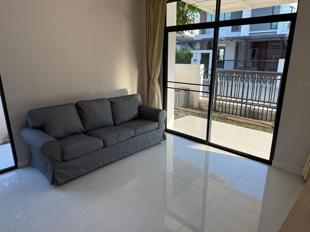 ประกาศฟรี! ซื้อ-ขาย-เช่า คอนโด บ้าน ทาวน์โฮม ที่ดิน และพื้นที่เชิงพาณิชย์ทั่วประเทศไทย ทุกทำเล ทุกงบประมาณ ไม่มีค่าใช้จ่าย ลงง่าย ขายไว เข้าถึงผู้ซื้อโดยตรง 5 521362pic4.jpg