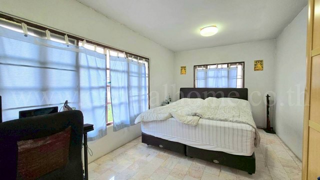 ประกาศฟรี! ซื้อ-ขาย-เช่า คอนโด บ้าน ทาวน์โฮม ที่ดิน และพื้นที่เชิงพาณิชย์ทั่วประเทศไทย ทุกทำเล ทุกงบประมาณ ไม่มีค่าใช้จ่าย ลงง่าย ขายไว เข้าถึงผู้ซื้อโดยตรง 5 228397pic4.jpg