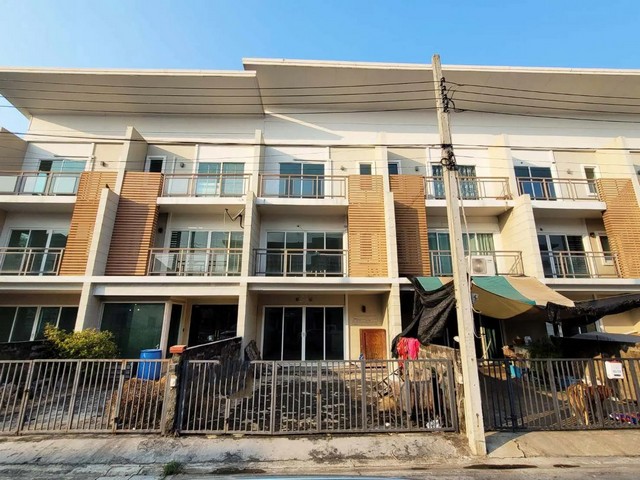 ประกาศฟรี! ซื้อ-ขาย-เช่า คอนโด บ้าน ทาวน์โฮม ที่ดิน และพื้นที่เชิงพาณิชย์ทั่วประเทศไทย ทุกทำเล ทุกงบประมาณ ไม่มีค่าใช้จ่าย ลงง่าย ขายไว เข้าถึงผู้ซื้อโดยตรง 2 261938pic1.jpg