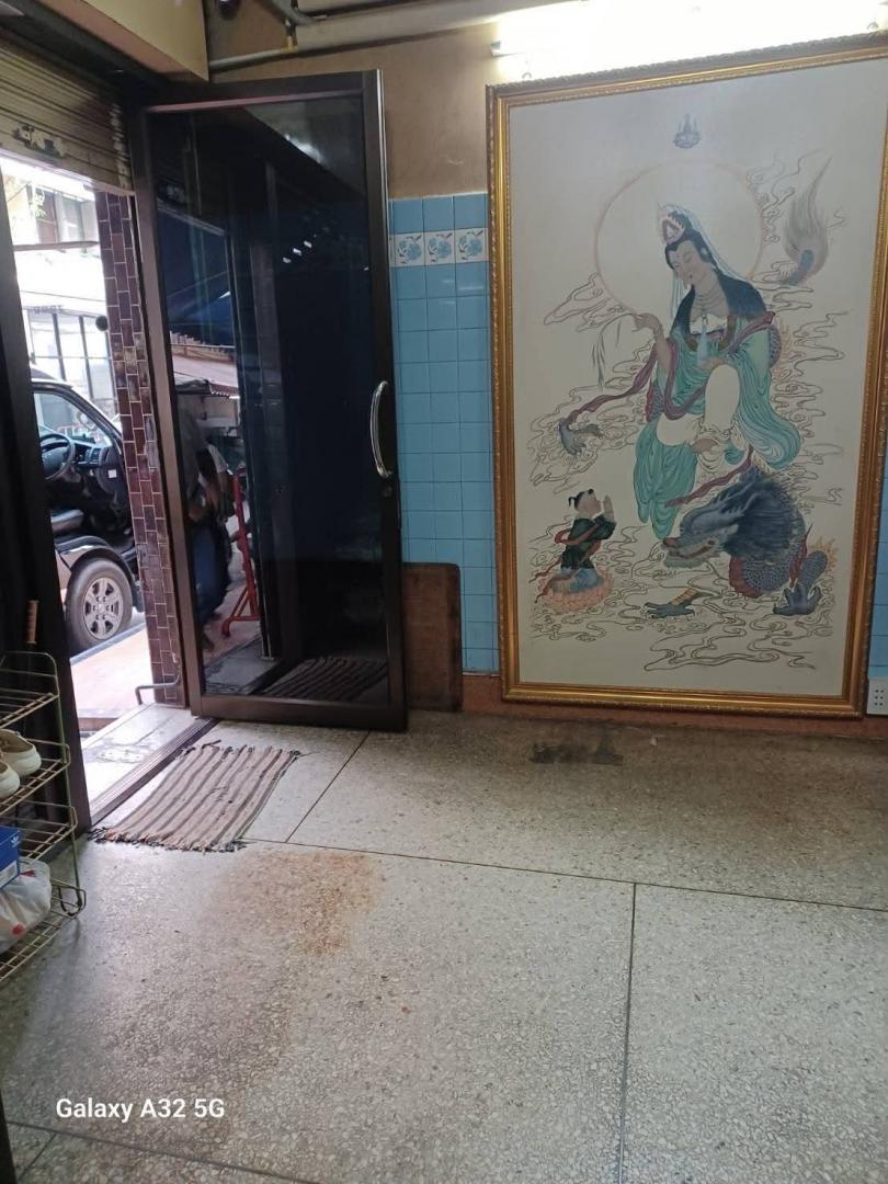 ประกาศฟรี! ซื้อ-ขาย-เช่า คอนโด บ้าน ทาวน์โฮม ที่ดิน และพื้นที่เชิงพาณิชย์ทั่วประเทศไทย ทุกทำเล ทุกงบประมาณ ไม่มีค่าใช้จ่าย ลงง่าย ขายไว เข้าถึงผู้ซื้อโดยตรง 4 521335pic3.jpg