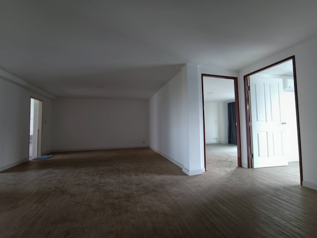 ประกาศฟรี! ซื้อ-ขาย-เช่า คอนโด บ้าน ทาวน์โฮม ที่ดิน และพื้นที่เชิงพาณิชย์ทั่วประเทศไทย ทุกทำเล ทุกงบประมาณ ไม่มีค่าใช้จ่าย ลงง่าย ขายไว เข้าถึงผู้ซื้อโดยตรง 4 518484pic3.jpg