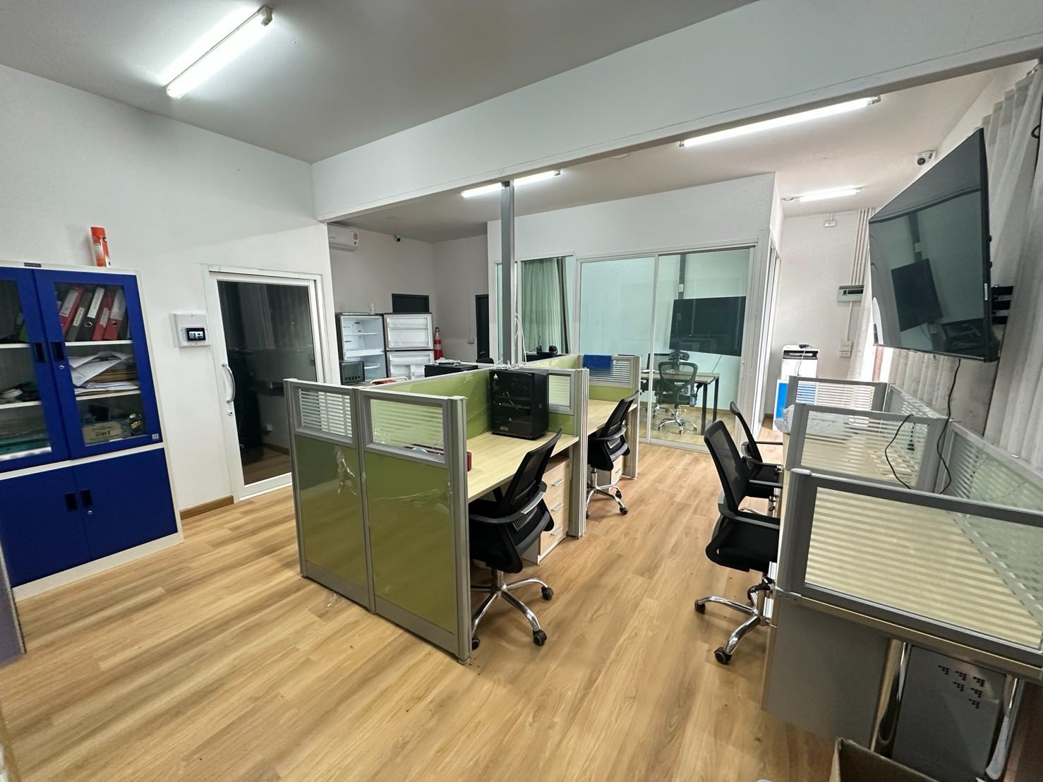 ประกาศฟรี! ซื้อ-ขาย-เช่า คอนโด บ้าน ทาวน์โฮม ที่ดิน และพื้นที่เชิงพาณิชย์ทั่วประเทศไทย ทุกทำเล ทุกงบประมาณ ไม่มีค่าใช้จ่าย ลงง่าย ขายไว เข้าถึงผู้ซื้อโดยตรง 3 294547pic2.jpg