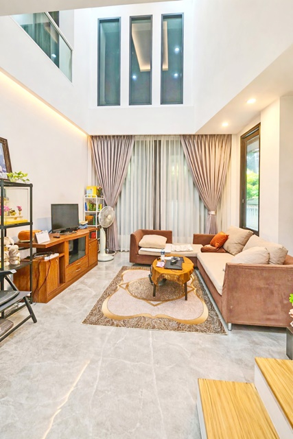 ประกาศฟรี! ซื้อ-ขาย-เช่า คอนโด บ้าน ทาวน์โฮม ที่ดิน และพื้นที่เชิงพาณิชย์ทั่วประเทศไทย ทุกทำเล ทุกงบประมาณ ไม่มีค่าใช้จ่าย ลงง่าย ขายไว เข้าถึงผู้ซื้อโดยตรง 4 262014pic3.jpg