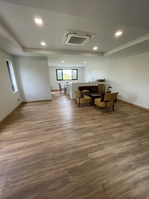 ประกาศฟรี! ซื้อ-ขาย-เช่า คอนโด บ้าน ทาวน์โฮม ที่ดิน และพื้นที่เชิงพาณิชย์ทั่วประเทศไทย ทุกทำเล ทุกงบประมาณ ไม่มีค่าใช้จ่าย ลงง่าย ขายไว เข้าถึงผู้ซื้อโดยตรง 4 521381pic3.jpg