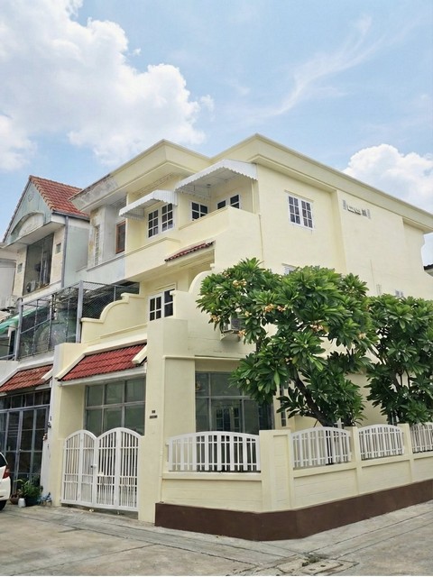 ประกาศฟรี! ซื้อ-ขาย-เช่า คอนโด บ้าน ทาวน์โฮม ที่ดิน และพื้นที่เชิงพาณิชย์ทั่วประเทศไทย ทุกทำเล ทุกงบประมาณ ไม่มีค่าใช้จ่าย ลงง่าย ขายไว เข้าถึงผู้ซื้อโดยตรง 3 521333pic2.jpg