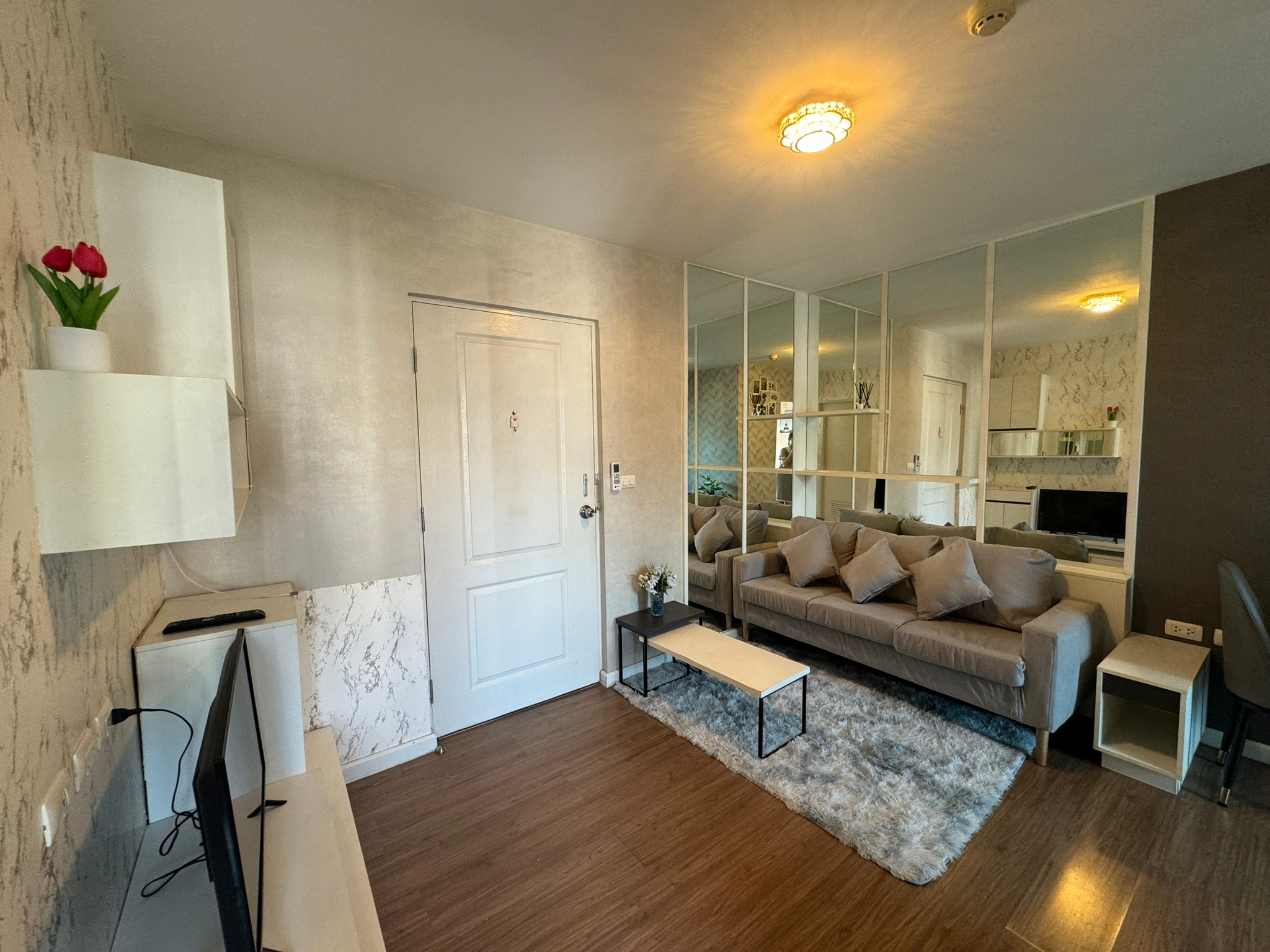 ประกาศฟรี! ซื้อ-ขาย-เช่า คอนโด บ้าน ทาวน์โฮม ที่ดิน และพื้นที่เชิงพาณิชย์ทั่วประเทศไทย ทุกทำเล ทุกงบประมาณ ไม่มีค่าใช้จ่าย ลงง่าย ขายไว เข้าถึงผู้ซื้อโดยตรง 5 318672pic4.jpg