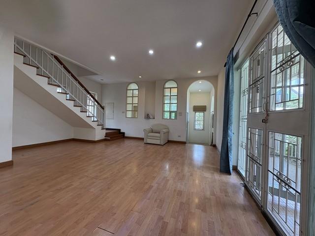 ประกาศฟรี! ซื้อ-ขาย-เช่า คอนโด บ้าน ทาวน์โฮม ที่ดิน และพื้นที่เชิงพาณิชย์ทั่วประเทศไทย ทุกทำเล ทุกงบประมาณ ไม่มีค่าใช้จ่าย ลงง่าย ขายไว เข้าถึงผู้ซื้อโดยตรง 5 512753pic4.jpg