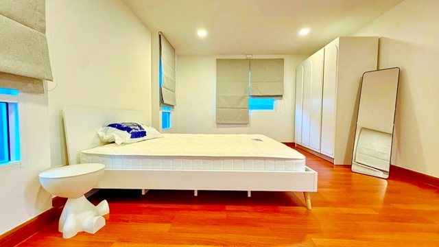 ประกาศฟรี! ซื้อ-ขาย-เช่า คอนโด บ้าน ทาวน์โฮม ที่ดิน และพื้นที่เชิงพาณิชย์ทั่วประเทศไทย ทุกทำเล ทุกงบประมาณ ไม่มีค่าใช้จ่าย ลงง่าย ขายไว เข้าถึงผู้ซื้อโดยตรง 5 318665pic4.jpg