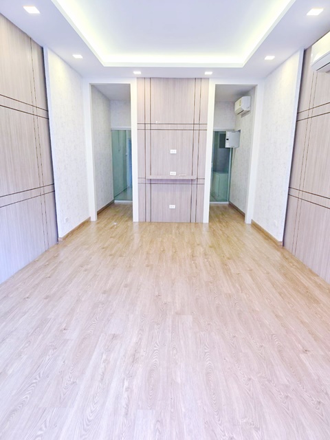 ประกาศฟรี! ซื้อ-ขาย-เช่า คอนโด บ้าน ทาวน์โฮม ที่ดิน และพื้นที่เชิงพาณิชย์ทั่วประเทศไทย ทุกทำเล ทุกงบประมาณ ไม่มีค่าใช้จ่าย ลงง่าย ขายไว เข้าถึงผู้ซื้อโดยตรง 5 318652pic4.jpg