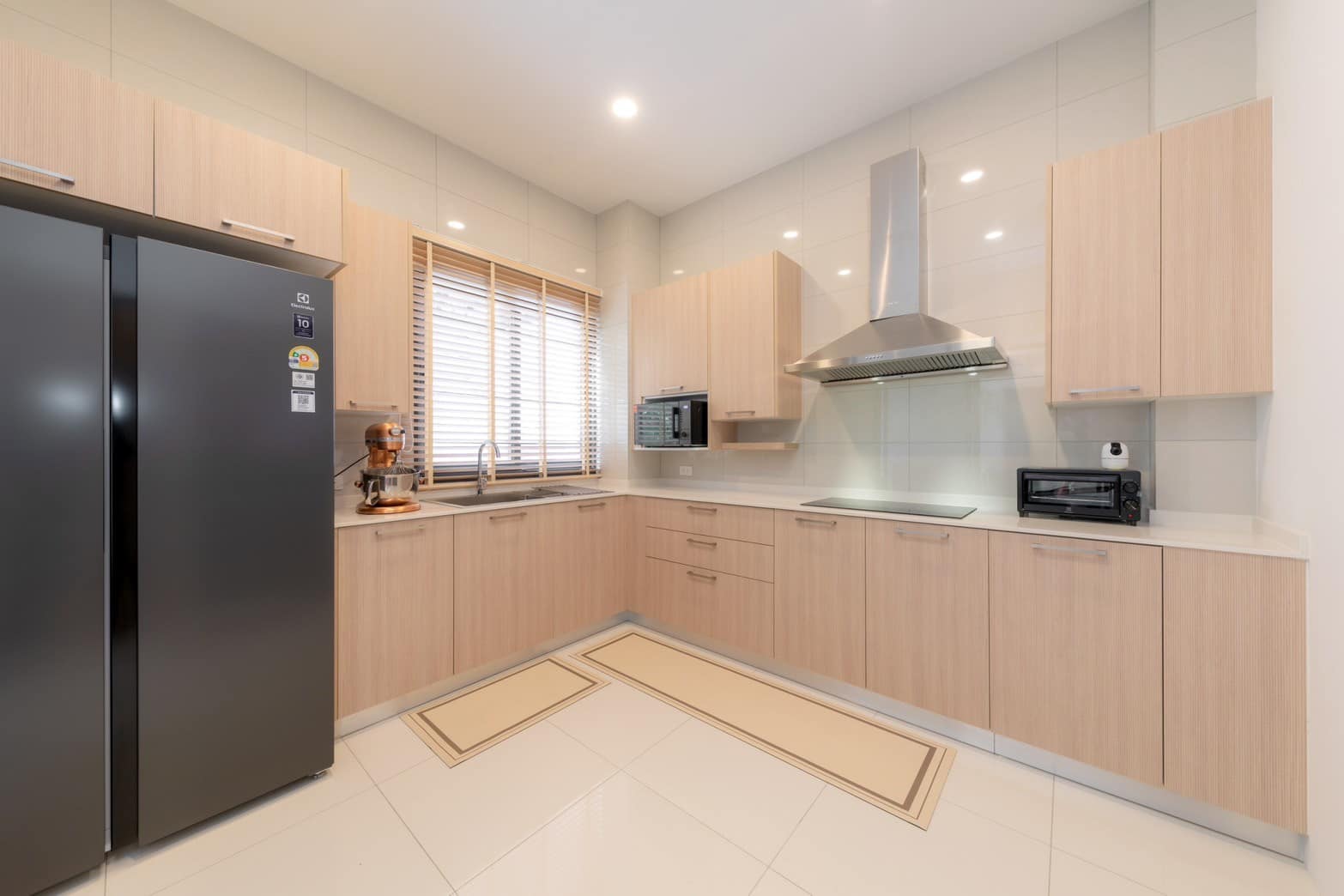 ประกาศฟรี! ซื้อ-ขาย-เช่า คอนโด บ้าน ทาวน์โฮม ที่ดิน และพื้นที่เชิงพาณิชย์ทั่วประเทศไทย ทุกทำเล ทุกงบประมาณ ไม่มีค่าใช้จ่าย ลงง่าย ขายไว เข้าถึงผู้ซื้อโดยตรง 4 314490pic3.jpg