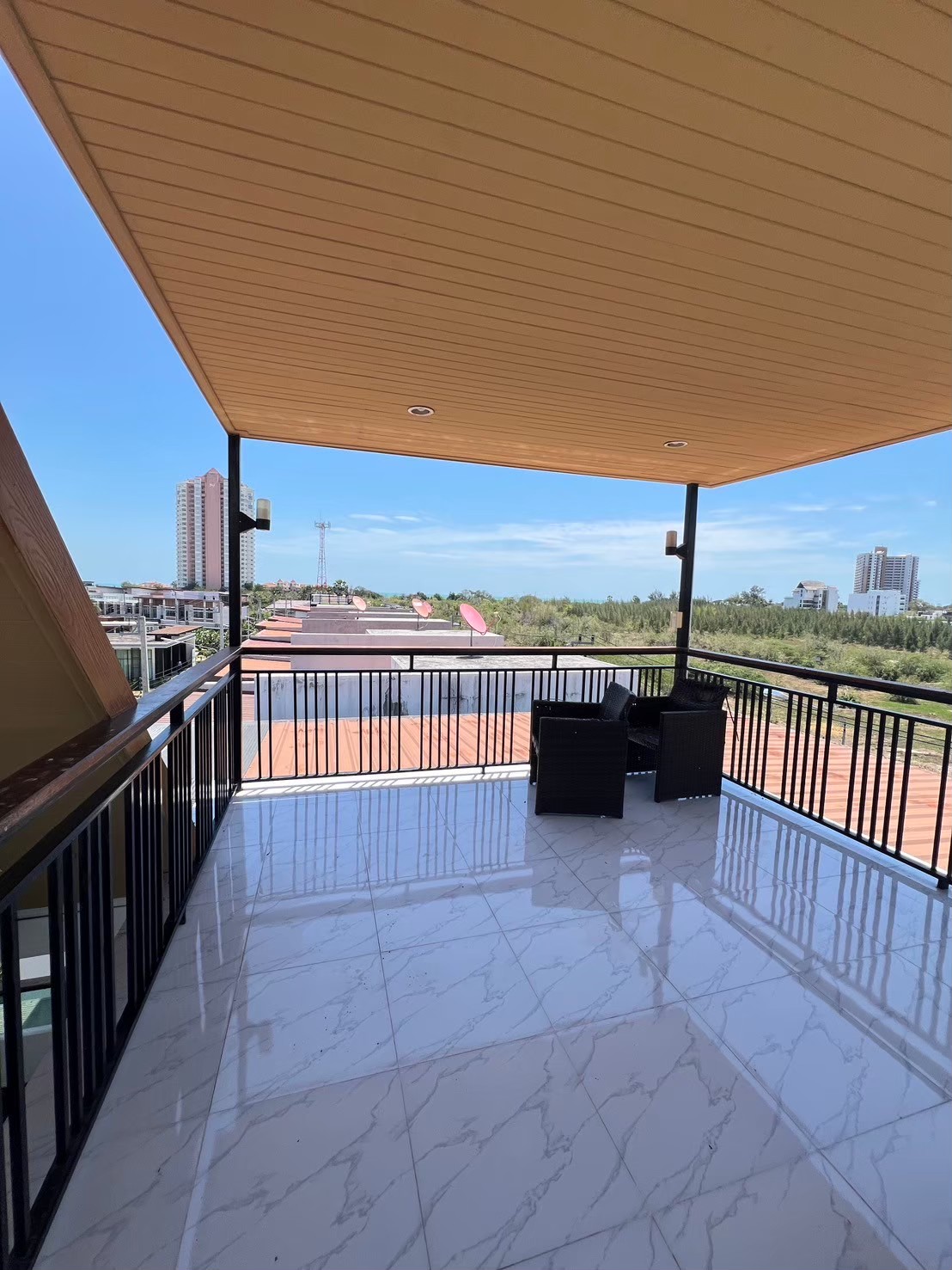 ประกาศฟรี! ซื้อ-ขาย-เช่า คอนโด บ้าน ทาวน์โฮม ที่ดิน และพื้นที่เชิงพาณิชย์ทั่วประเทศไทย ทุกทำเล ทุกงบประมาณ ไม่มีค่าใช้จ่าย ลงง่าย ขายไว เข้าถึงผู้ซื้อโดยตรง 4 307868pic3.jpg