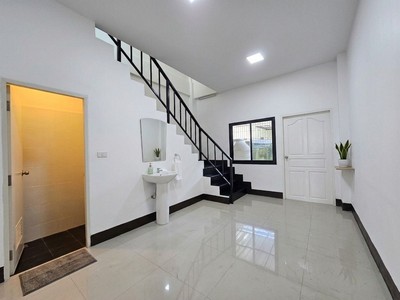 ประกาศฟรี! ซื้อ-ขาย-เช่า คอนโด บ้าน ทาวน์โฮม ที่ดิน และพื้นที่เชิงพาณิชย์ทั่วประเทศไทย ทุกทำเล ทุกงบประมาณ ไม่มีค่าใช้จ่าย ลงง่าย ขายไว เข้าถึงผู้ซื้อโดยตรง 4 521513pic3.jpg