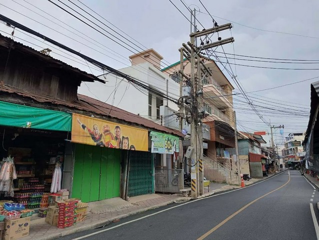 ประกาศฟรี! ซื้อ-ขาย-เช่า คอนโด บ้าน ทาวน์โฮม ที่ดิน และพื้นที่เชิงพาณิชย์ทั่วประเทศไทย ทุกทำเล ทุกงบประมาณ ไม่มีค่าใช้จ่าย ลงง่าย ขายไว เข้าถึงผู้ซื้อโดยตรง 4 262042pic3.jpg