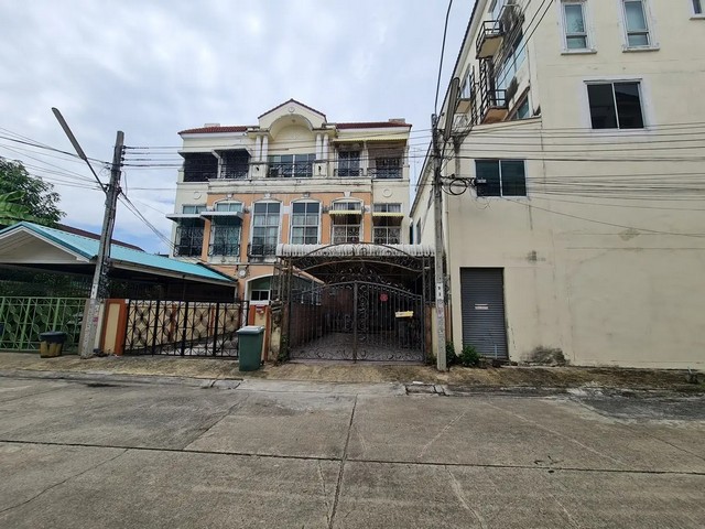 ประกาศฟรี! ซื้อ-ขาย-เช่า คอนโด บ้าน ทาวน์โฮม ที่ดิน และพื้นที่เชิงพาณิชย์ทั่วประเทศไทย ทุกทำเล ทุกงบประมาณ ไม่มีค่าใช้จ่าย ลงง่าย ขายไว เข้าถึงผู้ซื้อโดยตรง 5 262033pic4.jpg