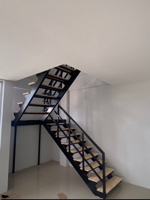 ประกาศฟรี! ซื้อ-ขาย-เช่า คอนโด บ้าน ทาวน์โฮม ที่ดิน และพื้นที่เชิงพาณิชย์ทั่วประเทศไทย ทุกทำเล ทุกงบประมาณ ไม่มีค่าใช้จ่าย ลงง่าย ขายไว เข้าถึงผู้ซื้อโดยตรง 3 518691pic2.jpg