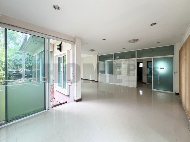 ประกาศฟรี! ซื้อ-ขาย-เช่า คอนโด บ้าน ทาวน์โฮม ที่ดิน และพื้นที่เชิงพาณิชย์ทั่วประเทศไทย ทุกทำเล ทุกงบประมาณ ไม่มีค่าใช้จ่าย ลงง่าย ขายไว เข้าถึงผู้ซื้อโดยตรง 5 262116pic4.jpg