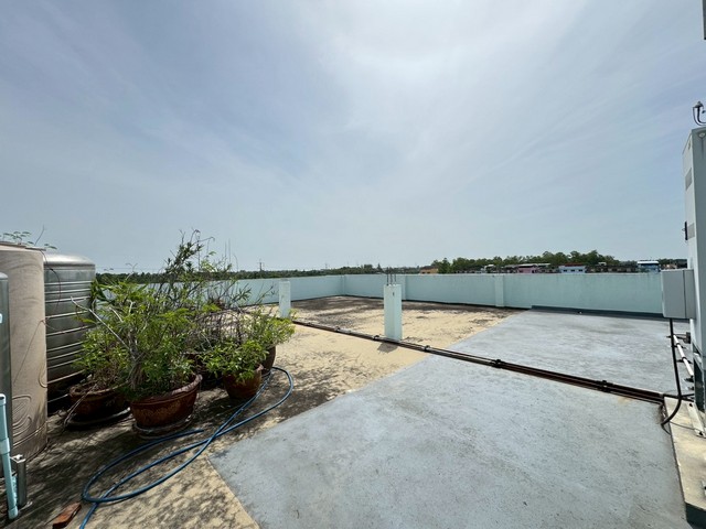 ประกาศฟรี! ซื้อ-ขาย-เช่า คอนโด บ้าน ทาวน์โฮม ที่ดิน และพื้นที่เชิงพาณิชย์ทั่วประเทศไทย ทุกทำเล ทุกงบประมาณ ไม่มีค่าใช้จ่าย ลงง่าย ขายไว เข้าถึงผู้ซื้อโดยตรง 5 318760pic4.jpg