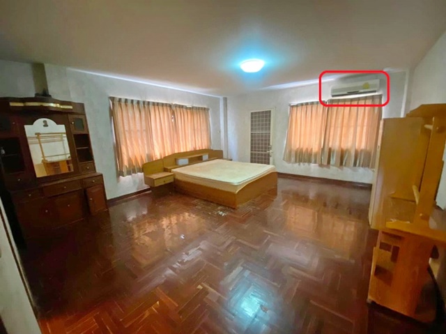 ประกาศฟรี! ซื้อ-ขาย-เช่า คอนโด บ้าน ทาวน์โฮม ที่ดิน และพื้นที่เชิงพาณิชย์ทั่วประเทศไทย ทุกทำเล ทุกงบประมาณ ไม่มีค่าใช้จ่าย ลงง่าย ขายไว เข้าถึงผู้ซื้อโดยตรง 5 262023pic4.jpg