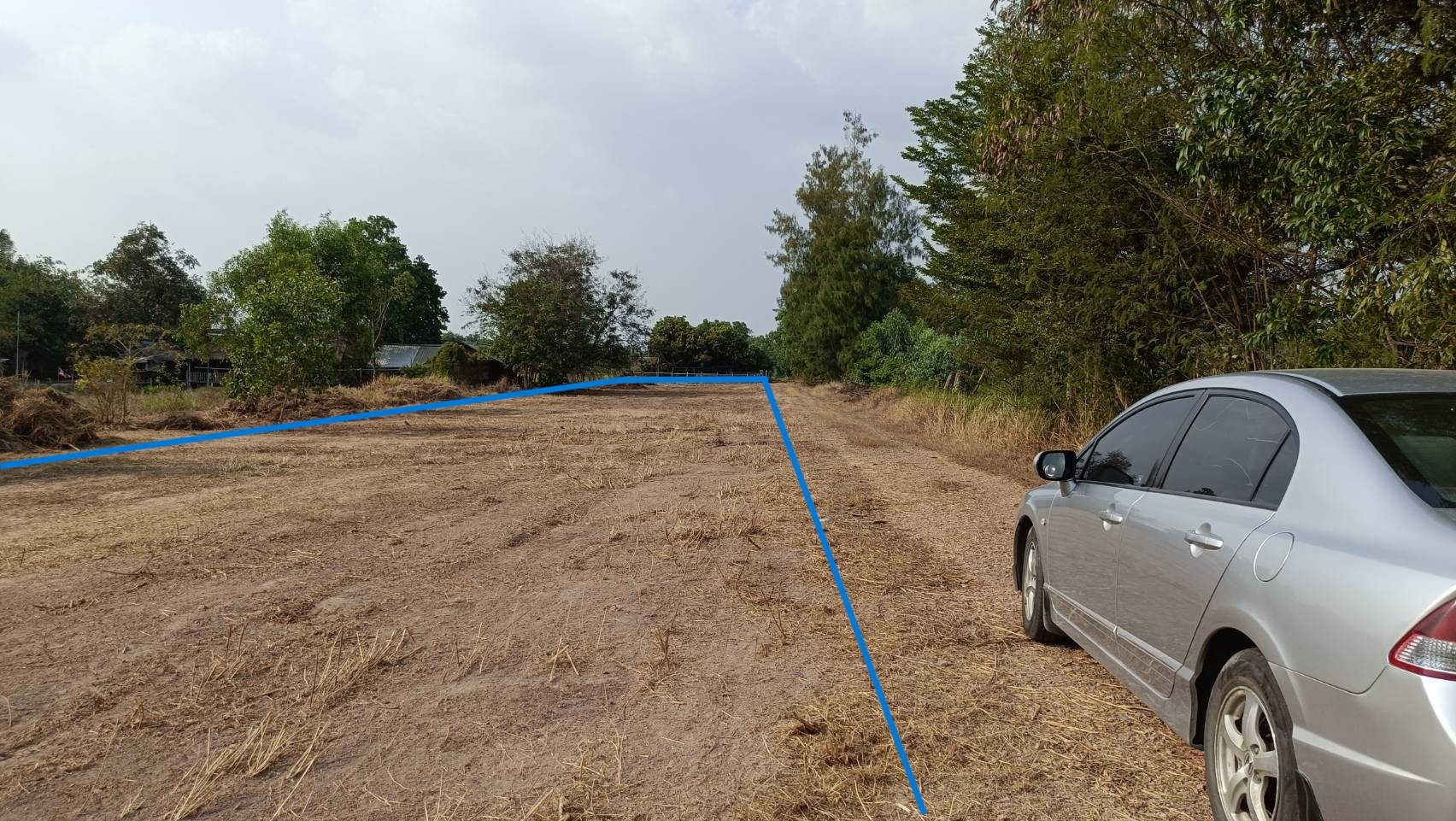 ประกาศฟรี! ซื้อ-ขาย-เช่า คอนโด บ้าน ทาวน์โฮม ที่ดิน และพื้นที่เชิงพาณิชย์ทั่วประเทศไทย ทุกทำเล ทุกงบประมาณ ไม่มีค่าใช้จ่าย ลงง่าย ขายไว เข้าถึงผู้ซื้อโดยตรง 3 318770pic2.jpg