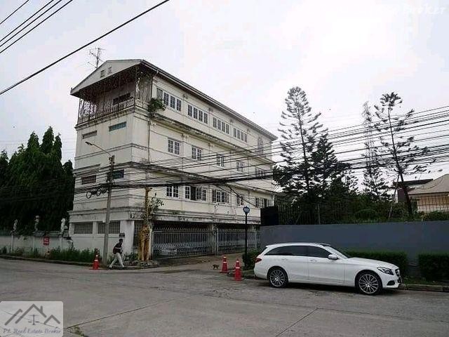 ประกาศฟรี! ซื้อ-ขาย-เช่า คอนโด บ้าน ทาวน์โฮม ที่ดิน และพื้นที่เชิงพาณิชย์ทั่วประเทศไทย ทุกทำเล ทุกงบประมาณ ไม่มีค่าใช้จ่าย ลงง่าย ขายไว เข้าถึงผู้ซื้อโดยตรง 3 521612pic2.jpg